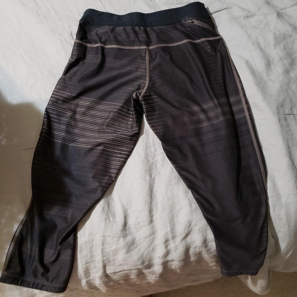 Capri leggings - Picture 2 of 2
